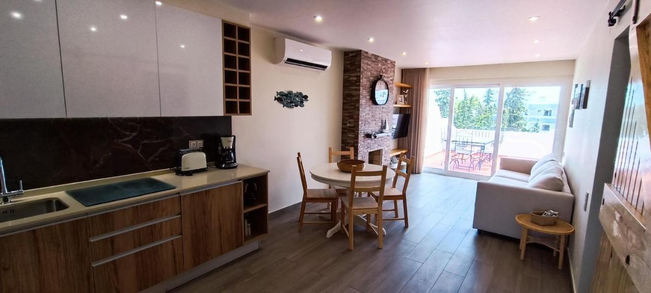 אלבופיירה Blue & Yellow Penthouse With Terrace At Balaia Mar מראה חיצוני תמונה
